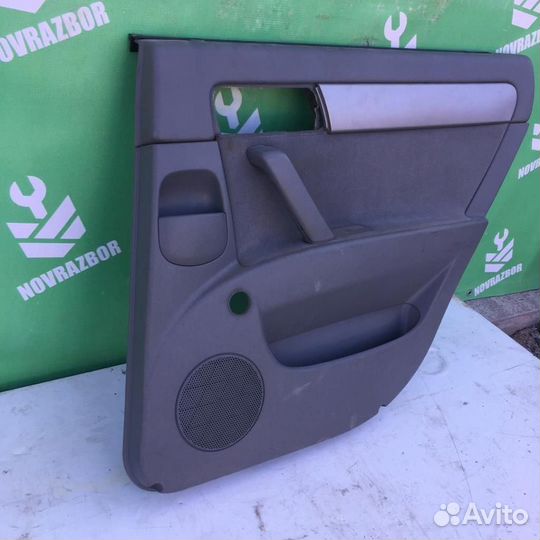 Обшивка двери задней правой Шевроле Лачетти
