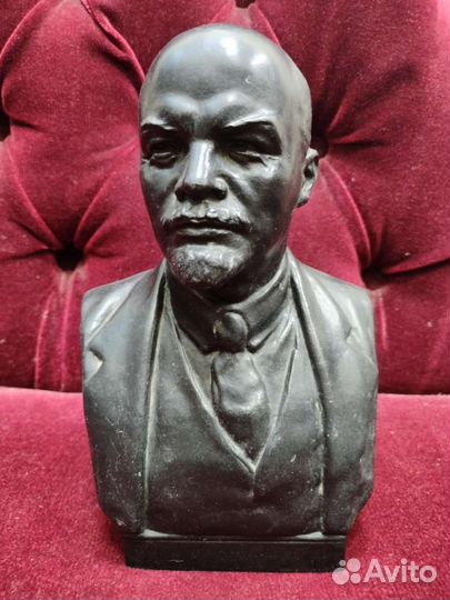 Бюст Ленина СССР