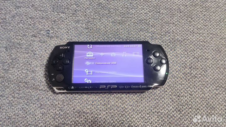 PSP 3001,прошитая, много игр