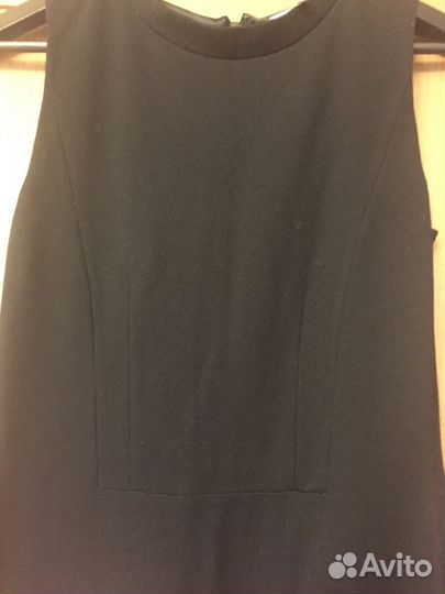 Платье офисное, тёплое. Armani, размер 6, 42-44