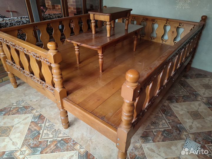 Восточные топчаны