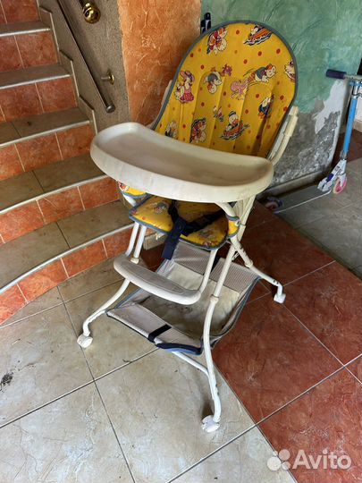 Стул для кормления