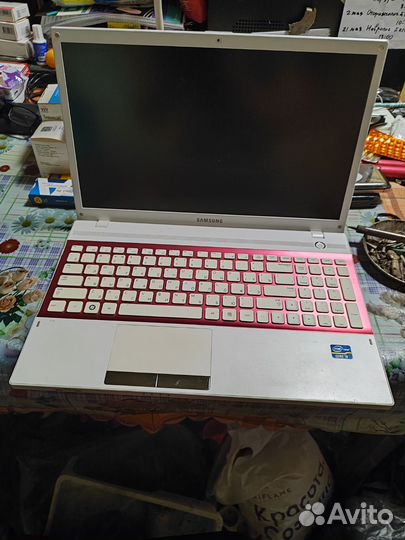 Samsung NP300v5A Разбор