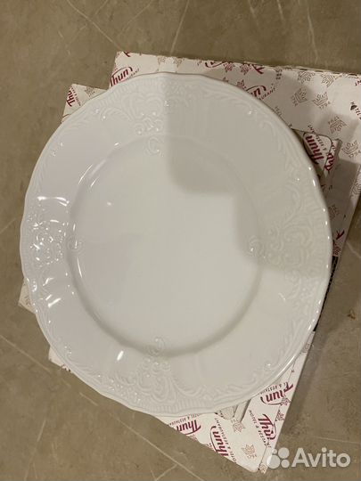 Набор столовой посуды на 12 персон новый