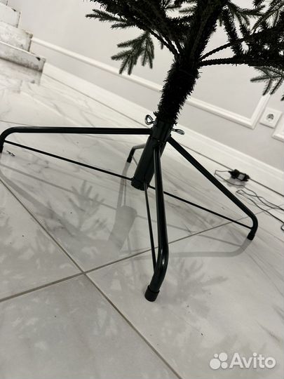 Елка искусственная