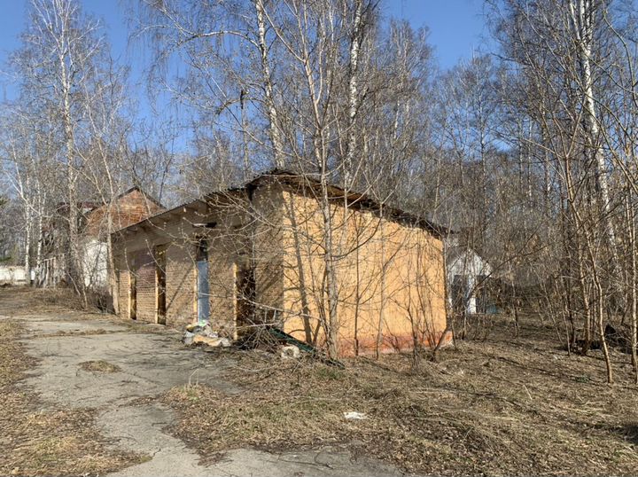 Дача 20 м² на участке 15 сот.