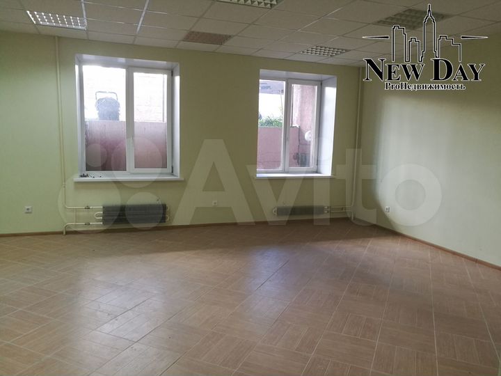 Помещение с арендатором в центре, 322.4 м²