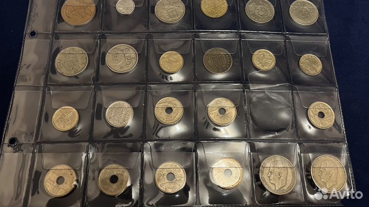 Супер оптовый лот разных монет европы в альбоме