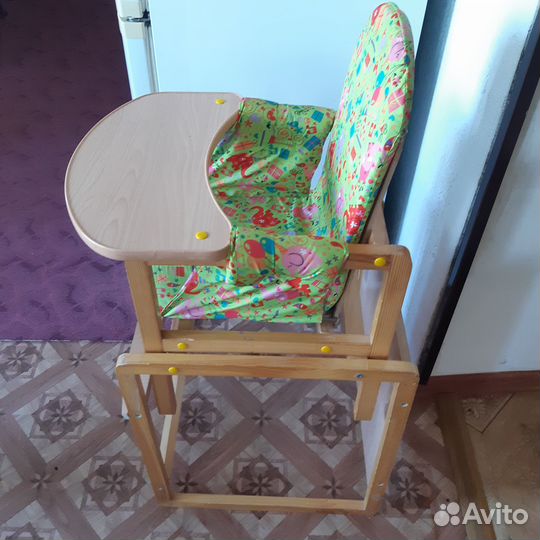 Стульчик для кормления