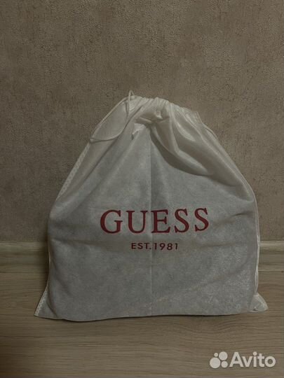 Сумка Guess женская