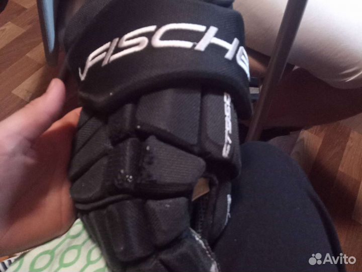 Краги хоккейные размер 14