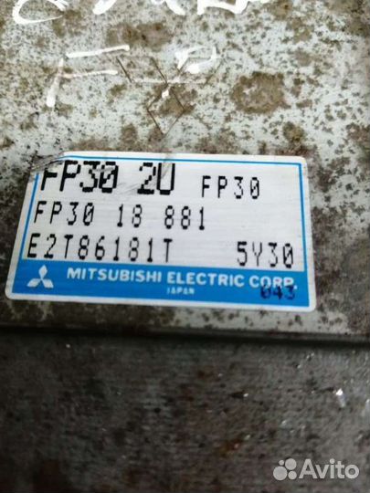 Блок управления двигателем E2T86181T Mazda 626 GF