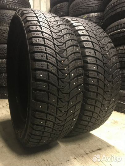 Michelin X-Ice North 3 205/60 R16 93R