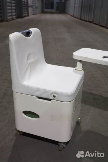 Маникюрный стол Maletti (baby )