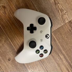 Xbox One s 1tb с играми