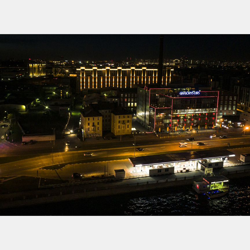 2-к. квартира, 60 м², 4/12 эт.