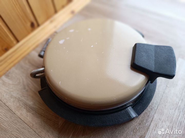 Электрическая вафельница СССР