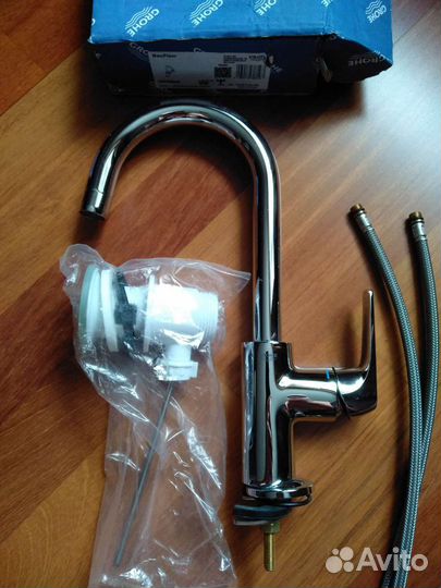 Смеситель для раковины Grohe