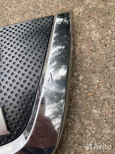 Эмблема peugeot 4007 на капот