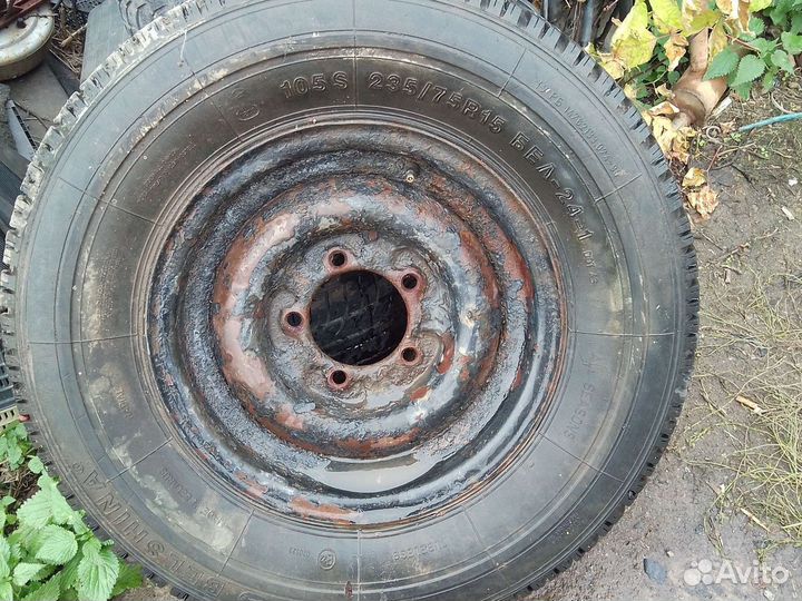 Колесо УАЗ 235/75R15