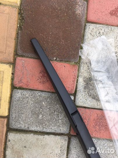 Toyota Vitz Yaris Fielder Дворник задней двери