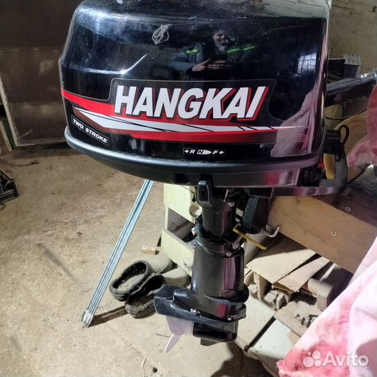 Лодка с мотором