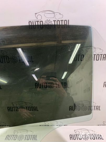 Стекло двери заднее левое Opel Corsa D Z12XEP 2007
