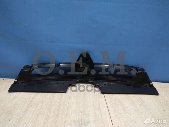 Решетка радиатора внутренняя часть Renault Dust