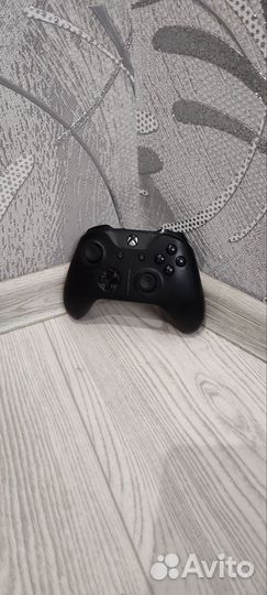 Xbox One х (project scorpic) 650игр