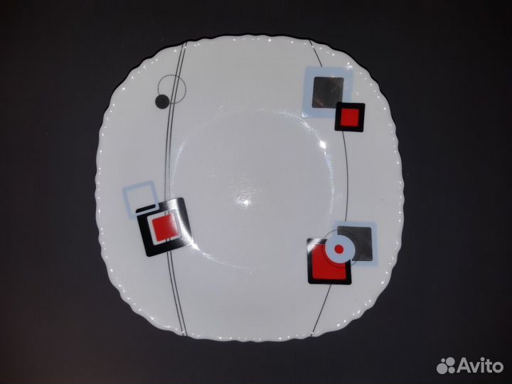 Тарелка ударопрочная. Модерн. оа Эмираты