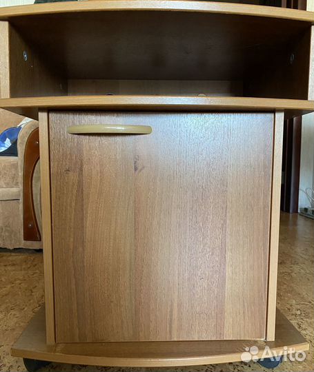 Тумба под телевизор