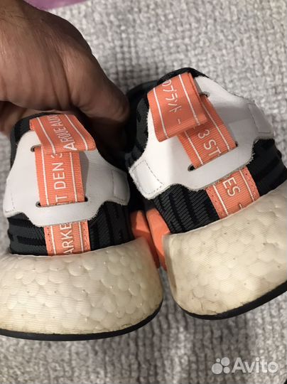 Adidas NMD R2 оливковый