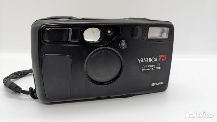 Пленочный фотоаппарат Yashica T5 Black