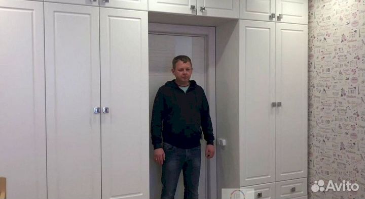 Шкаф навесной