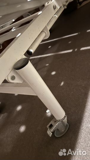 Медицинская кровать для лежачих больных