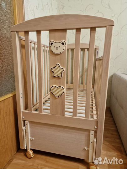 Кровать Гандылян Дени Люкс с маятником