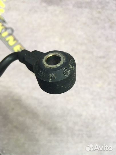 Датчик детонации Шкода Октавия Тур Ауди А3 тт