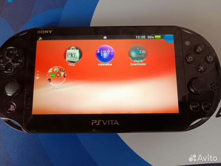 Портативная игровая приставка sony PS Vita