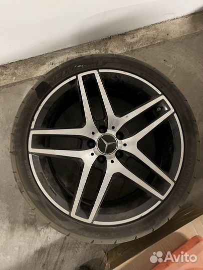 R19 Yokohama Advan Neova AD08R 265/35, PCD 5x112 DIA 66.6