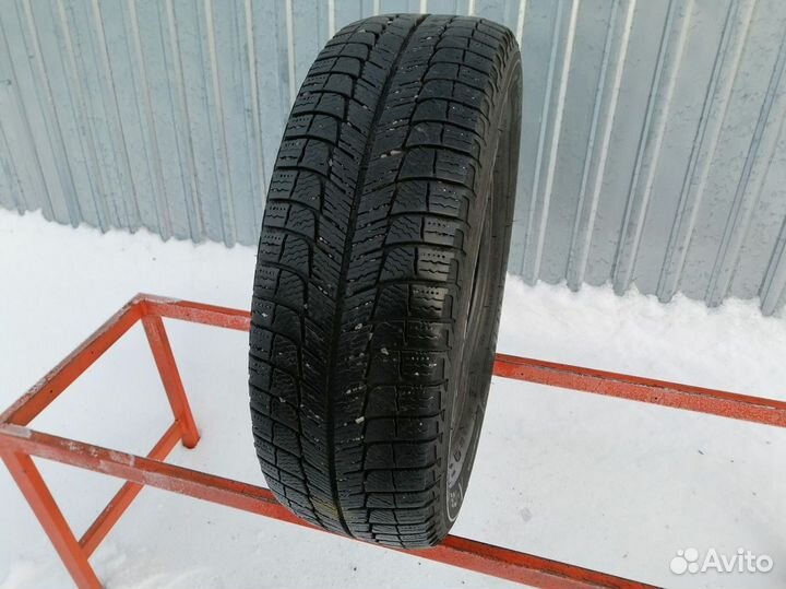 Michelin X-Ice 3 205/60 R16 103T