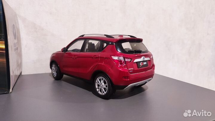 1:18 Changan CS35