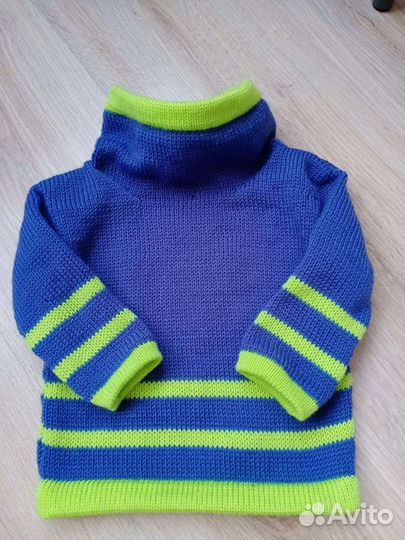 Свитер новый