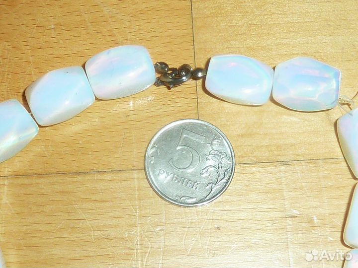 Бусы Крупный лунный камень Длина 46 см