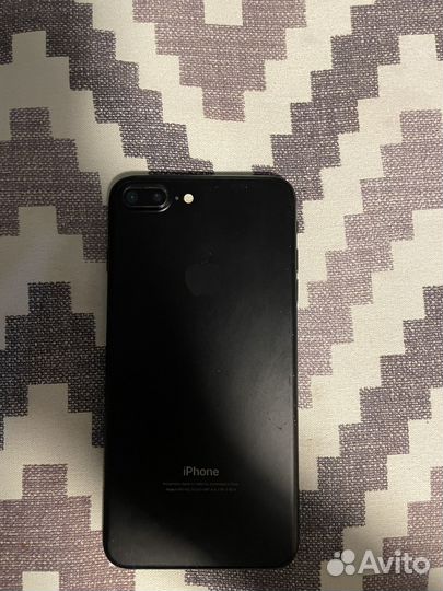 iPhone 8 Plus, 64 ГБ