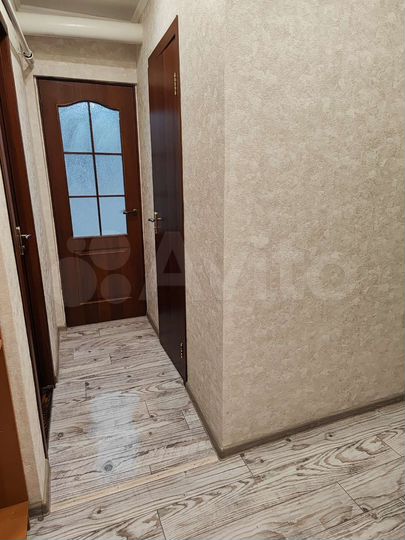 2-к. квартира, 55 м², 2/5 эт.