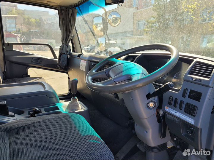 Кабина в сборе Mitsubishi Fuso. 2009г. FK65. контр