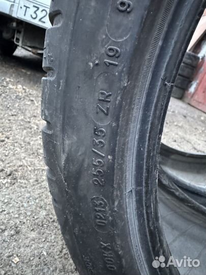 Michelin Pilot Sport 3 255/35 R19