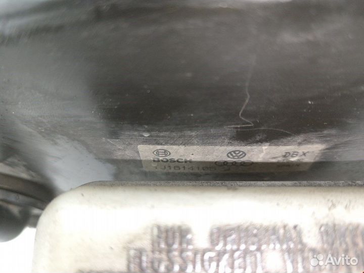 Усилитель тормозов вакуумный для Volkswagen Bora