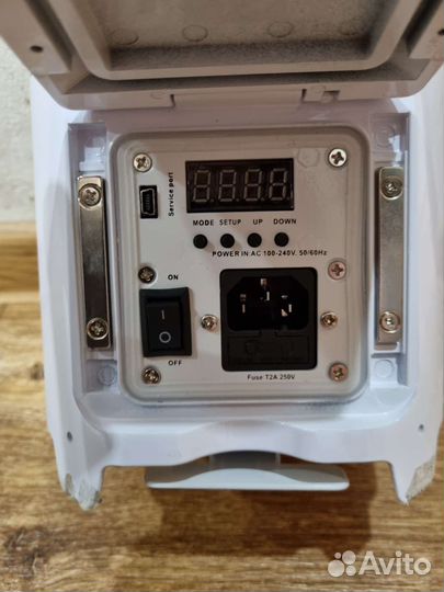 Светодиодный прожектор-софит уличный