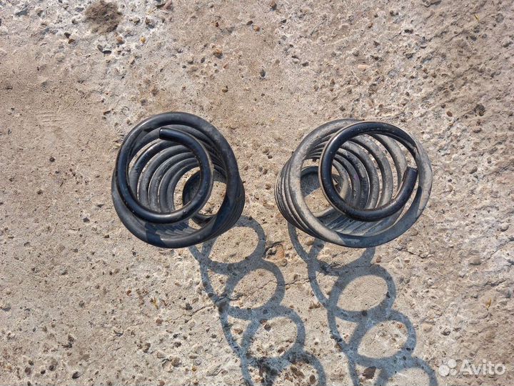 Форд фиеста задние пружины